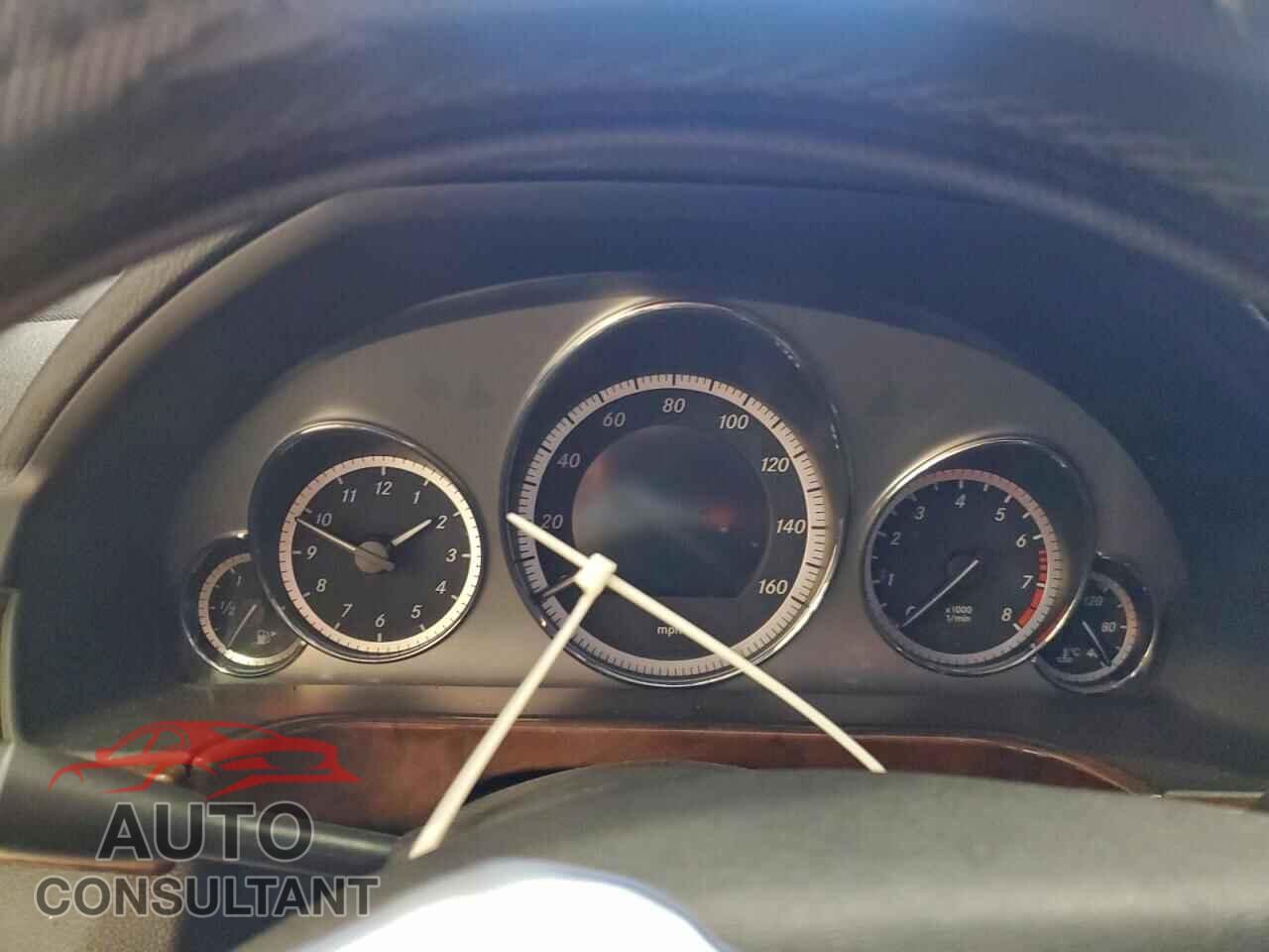 MERCEDES-BENZ E-CLASS 2010 - WDDHF8HB9AA104283