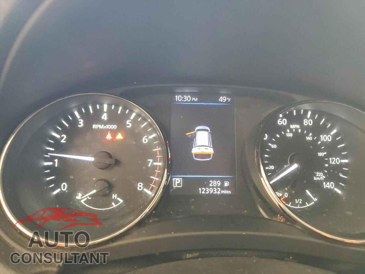 NISSAN ROGUE 2018 - KNMAT2MT9JP582619