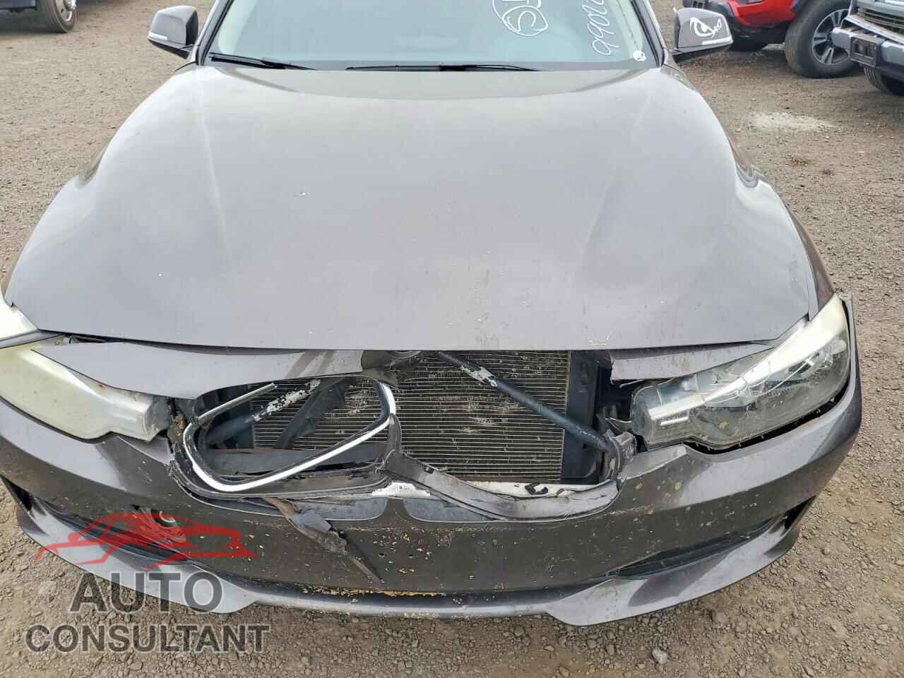 BMW 3 SERIES 2013 - WBA3A5C58DF600263