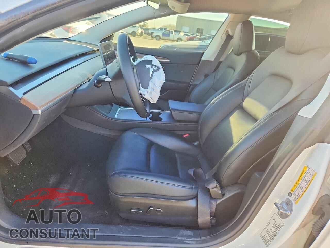 TESLA MODEL 3 2023 - 5YJ3E1EA6PF620577