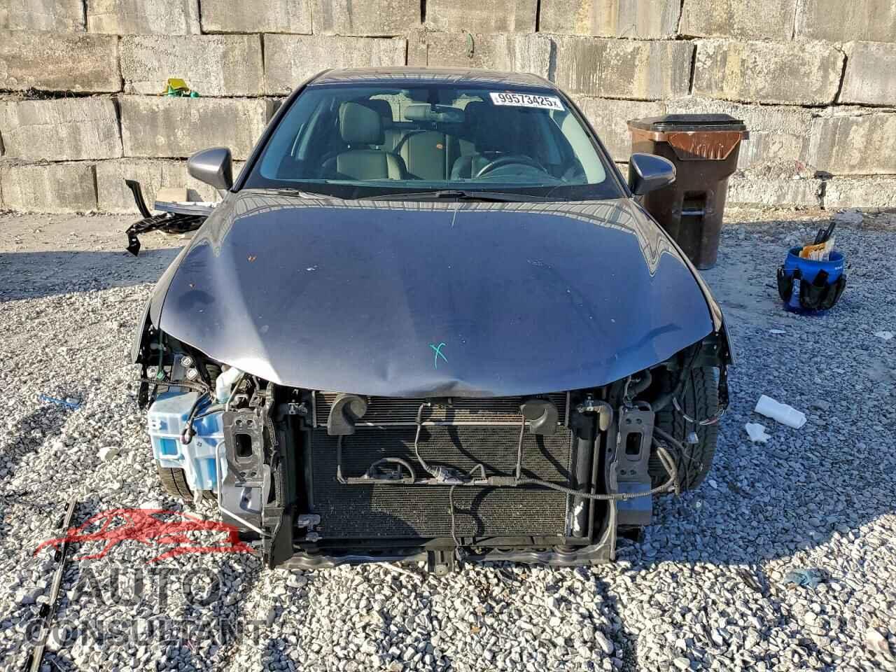LEXUS CT 200 2012 - JTHKD5BH2C2066652