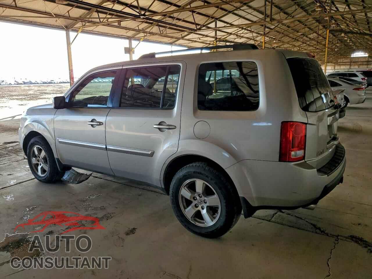 HONDA PILOT 2011 - 5FNYF3H67BB029625