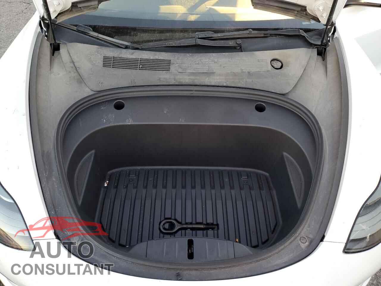 TESLA MODEL 3 2023 - 5YJ3E1EA3PF428985
