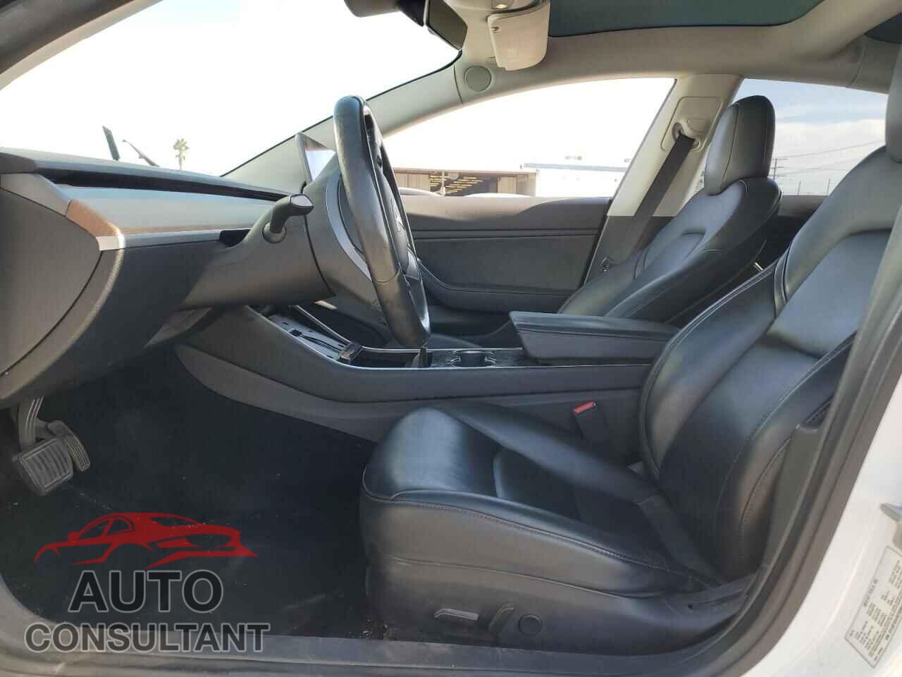 TESLA MODEL 3 2019 - 5YJ3E1EA1KF326545