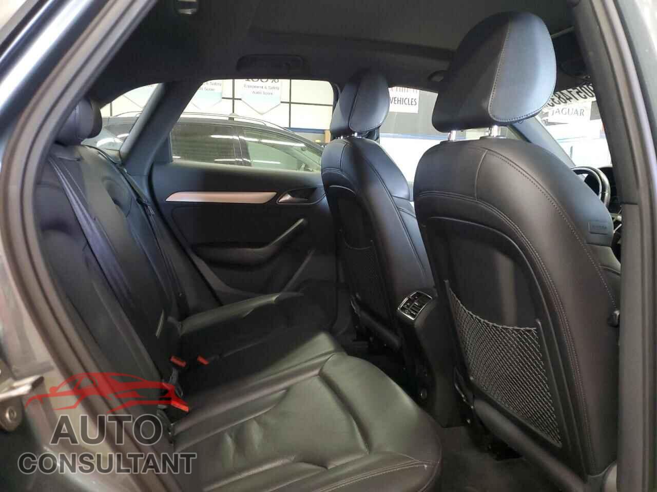 AUDI Q3 2016 - WA1EFCFS6GR024723