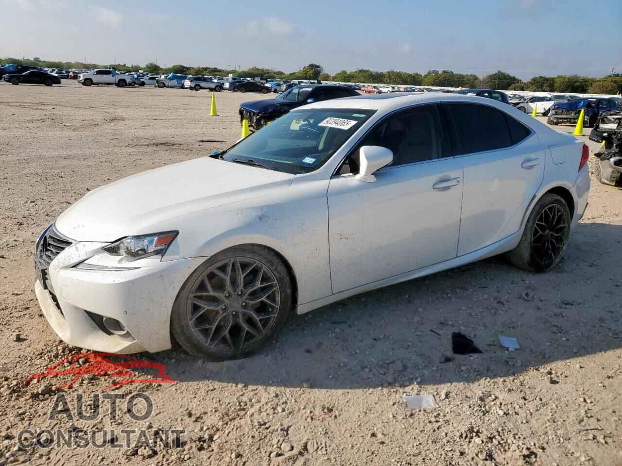 LEXUS IS 2015 - JTHBF1D25F5060472