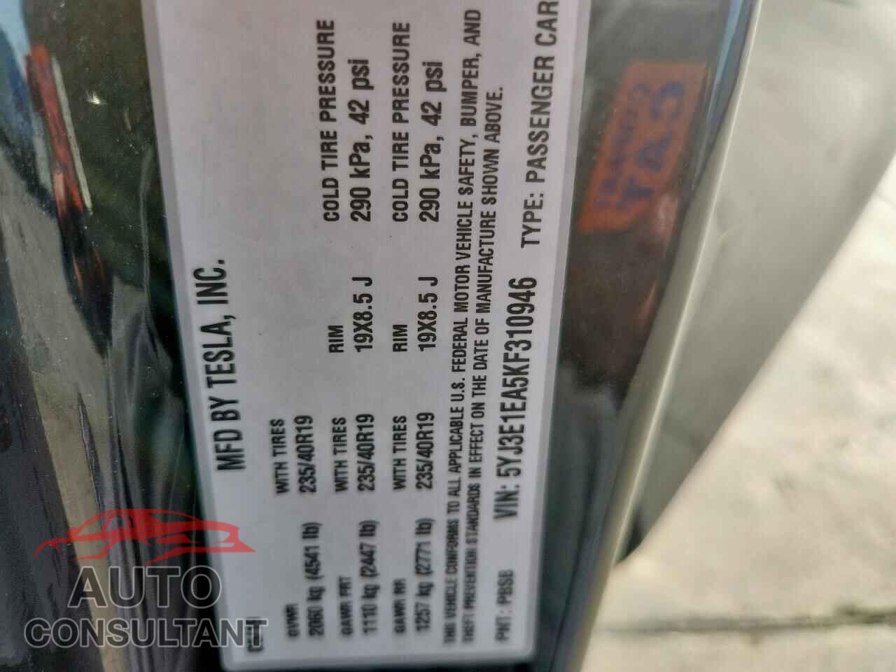 TESLA MODEL 3 2019 - 5YJ3E1EA5KF310946