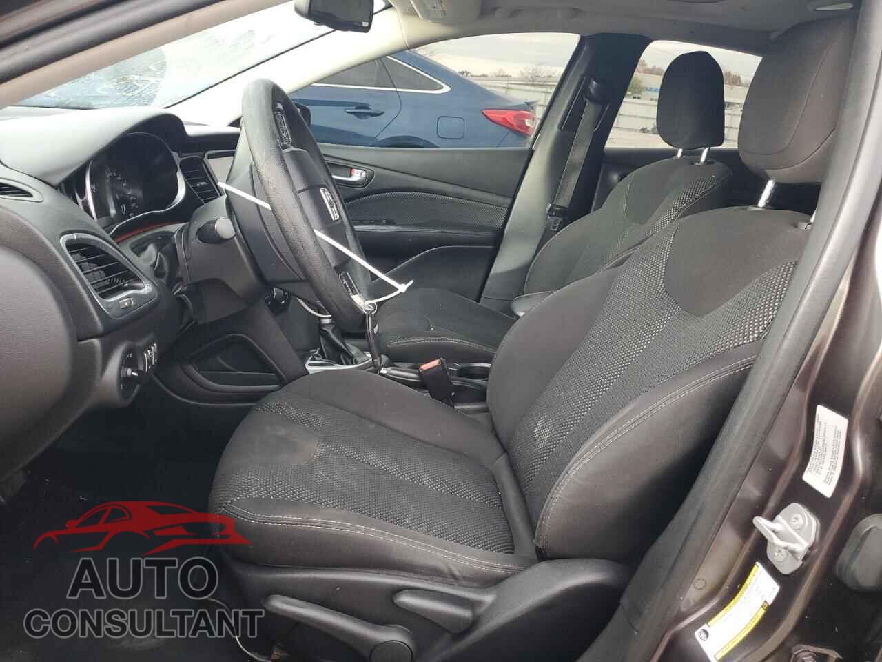 DODGE DART 2015 - 1C3CDFBB0FD123256