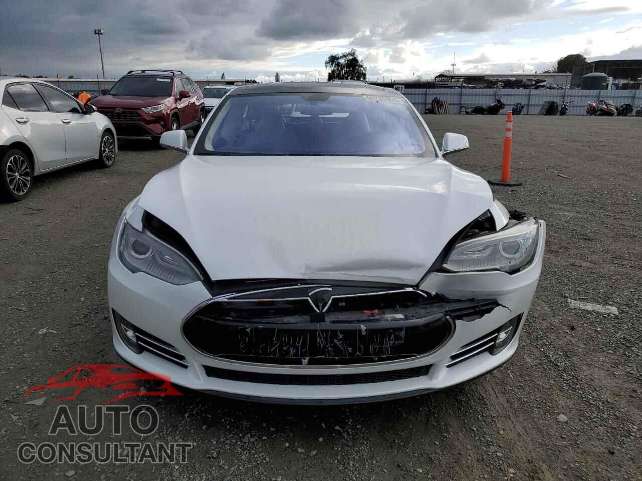 TESLA MODEL S 2012 - 5YJSA1DP4CFS00887