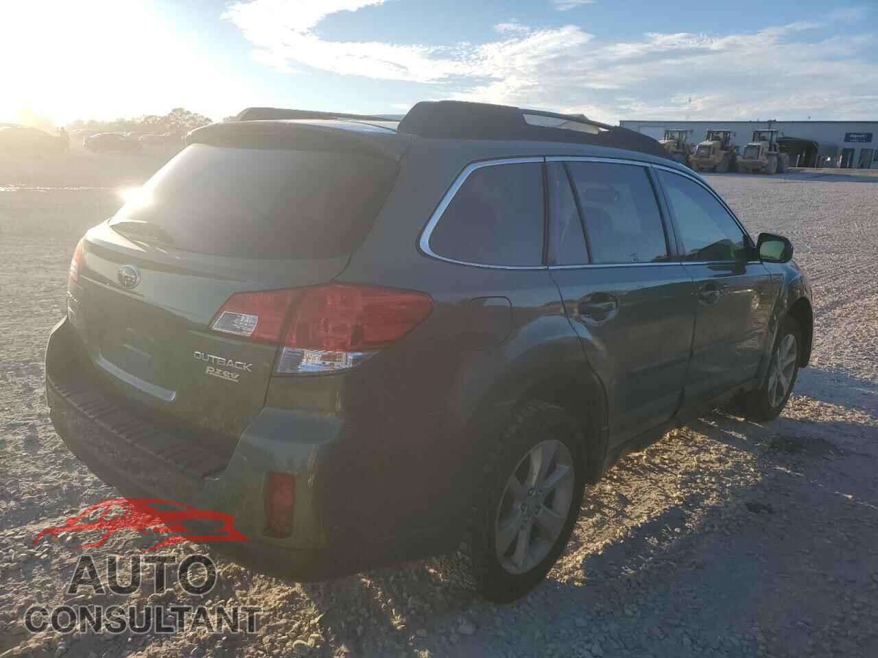 SUBARU OUTBACK 2013 - 4S4BRBCC4D3268761