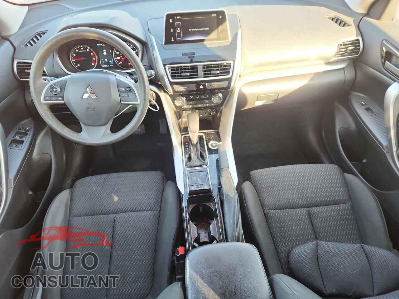 MITSUBISHI ECLIPSE 2018 - JA4AT4AA5JZ049230