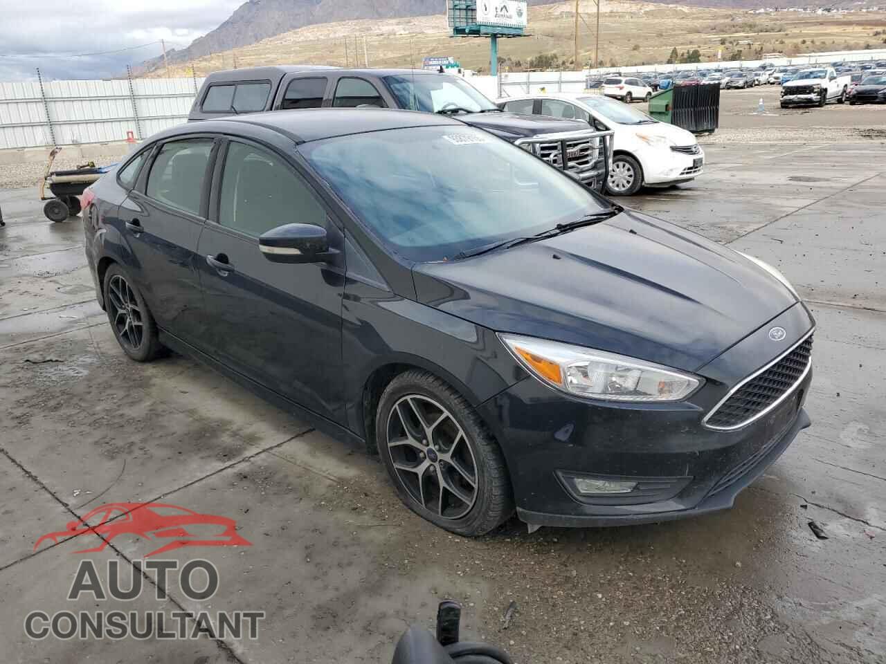 FORD FOCUS 2015 - 1FADP3F25FL220853