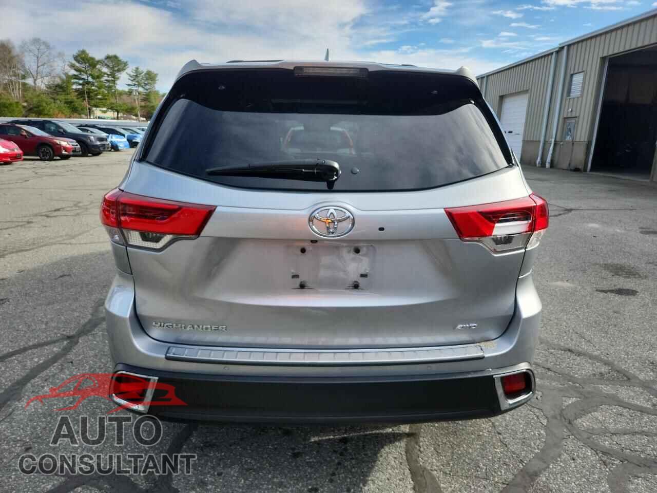 TOYOTA HIGHLANDER 2017 - 5TDDZRFH5HS433573