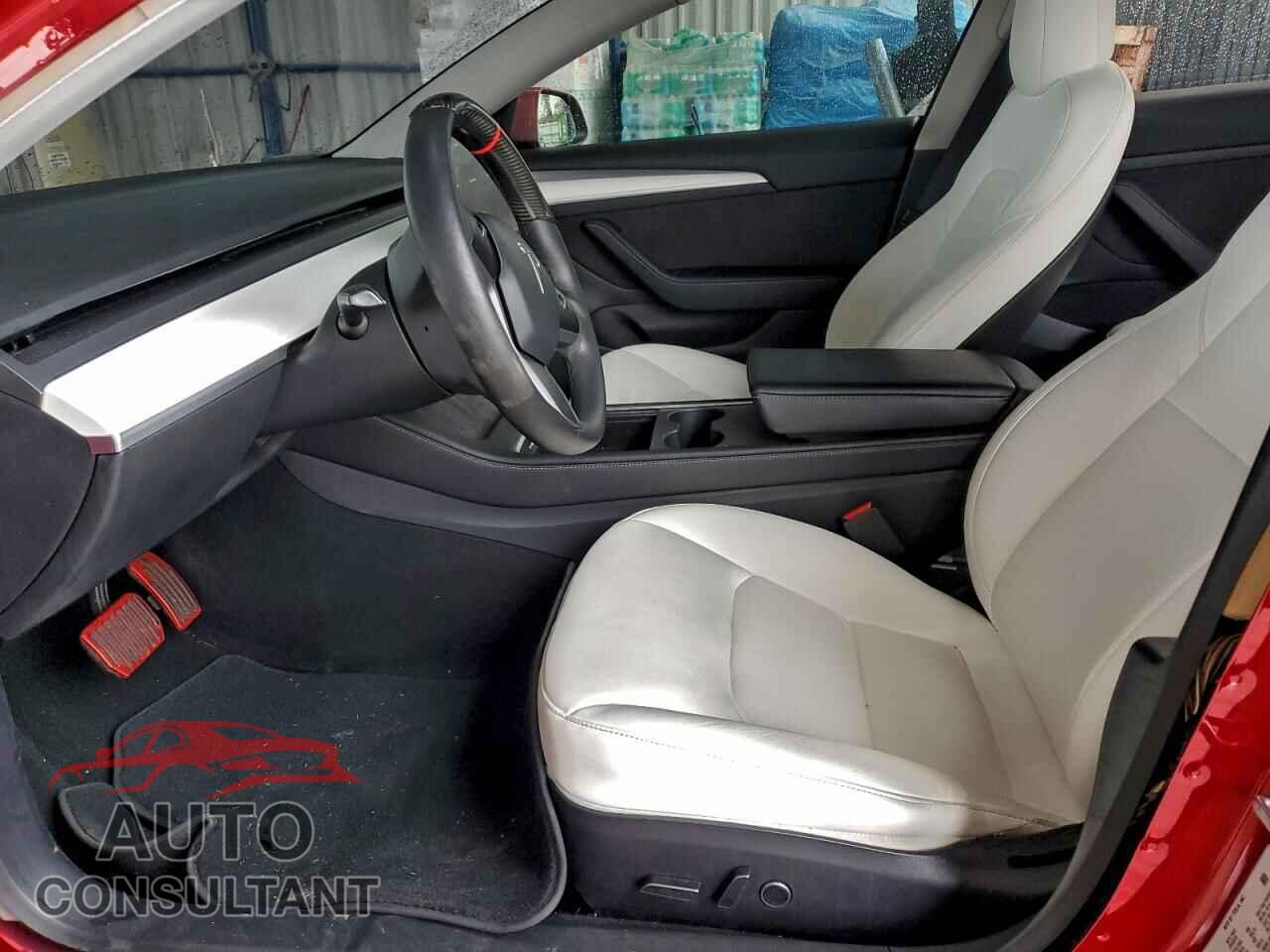 TESLA MODEL 3 2021 - 5YJ3E1EB7MF975701