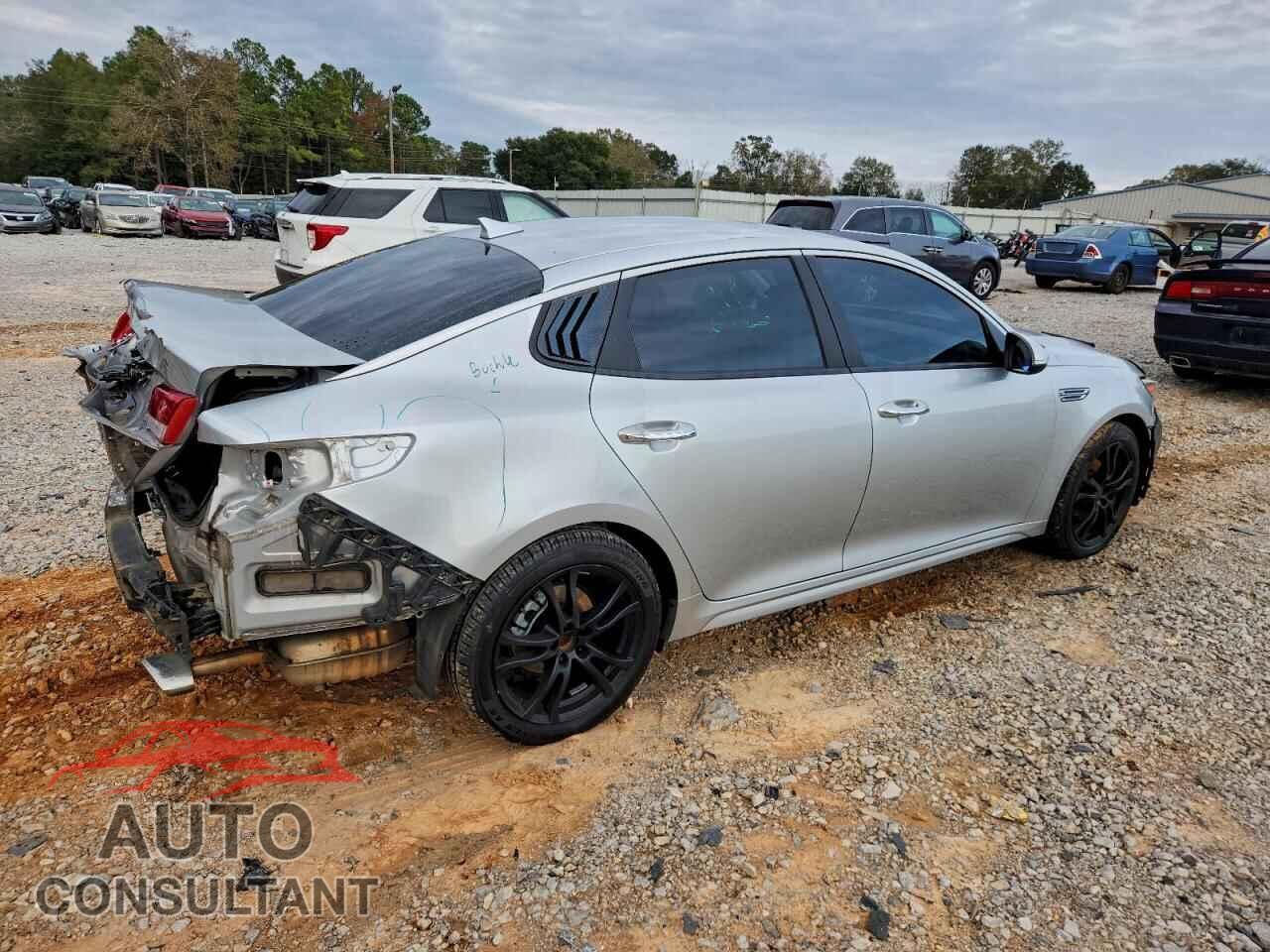 KIA OPTIMA 2019 - 5XXGT4L32KG320277