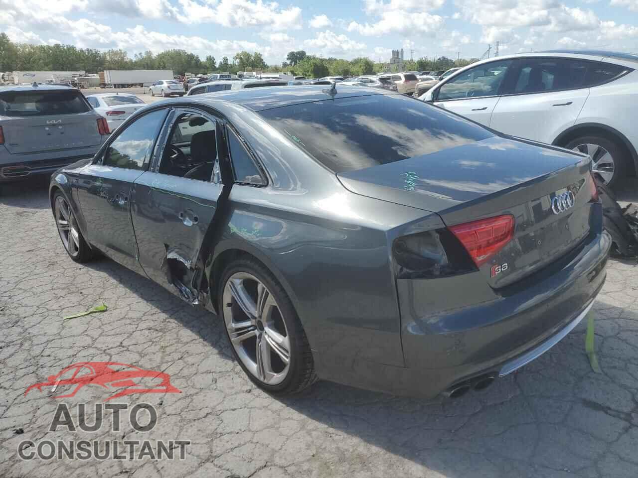 AUDI S8 2014 - WAUD2AFD2EN009155