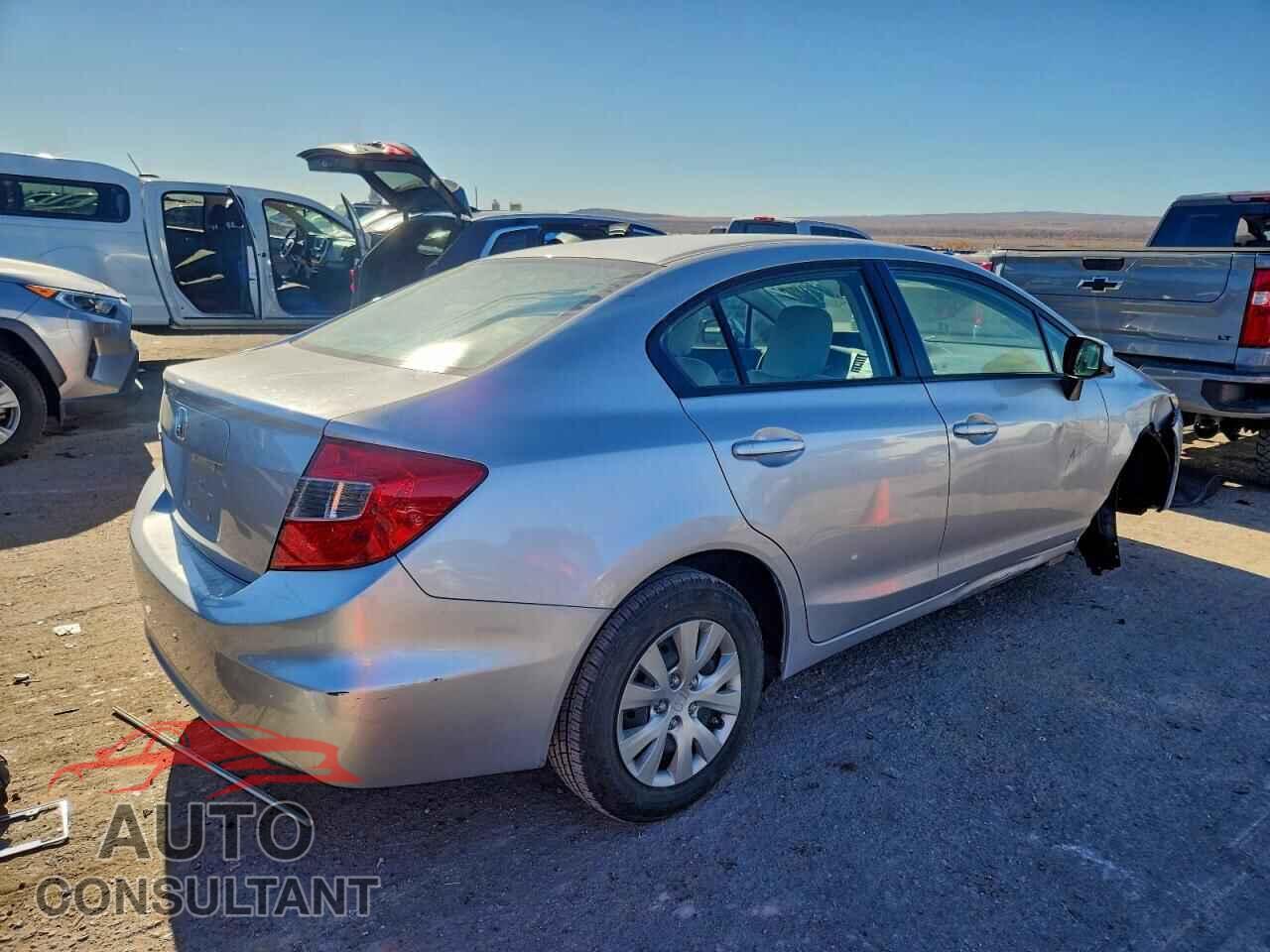 HONDA CIVIC 2012 - 2HGFB2F55CH611842