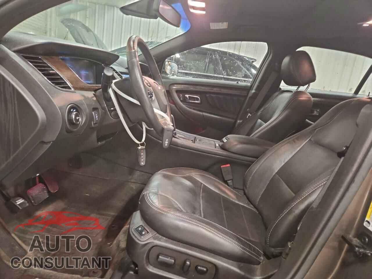 FORD TAURUS 2015 - 1FAHP2J83FG123263