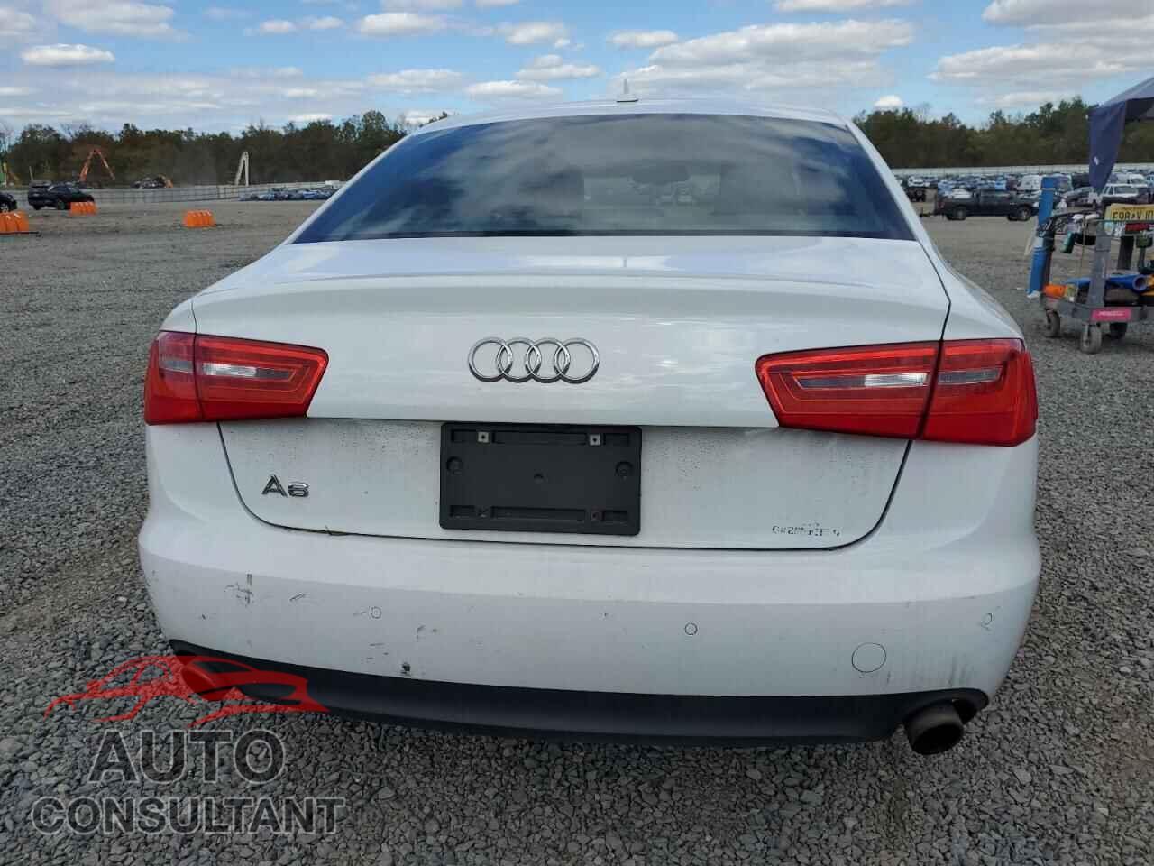 AUDI A6 2013 - WAUGFAFC4DN085354