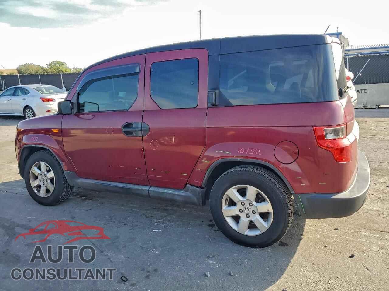 HONDA ELEMENT 2011 - 5J6YH1H72BL003982