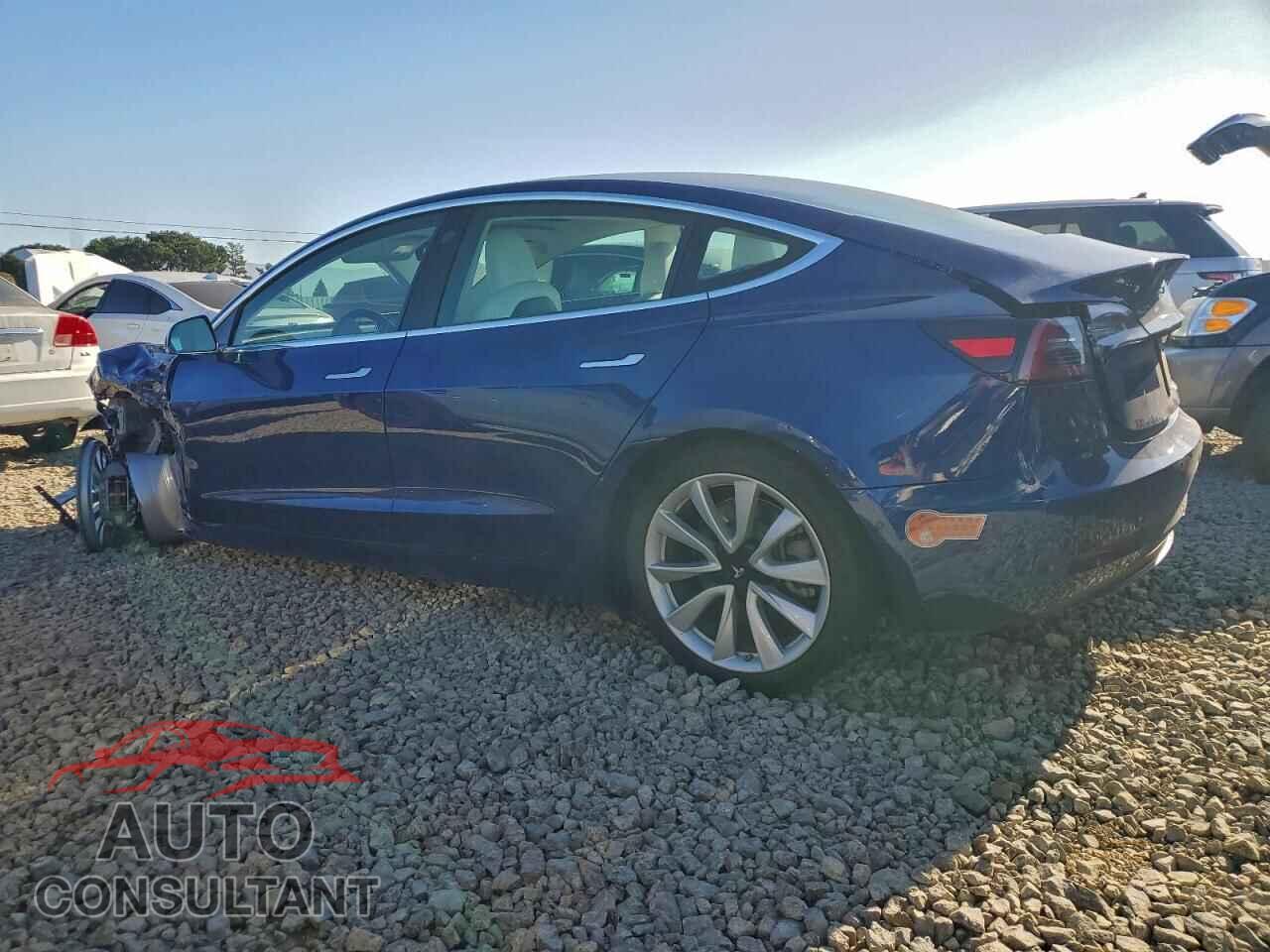 TESLA MODEL 3 2020 - 5YJ3E1EA9LF615853