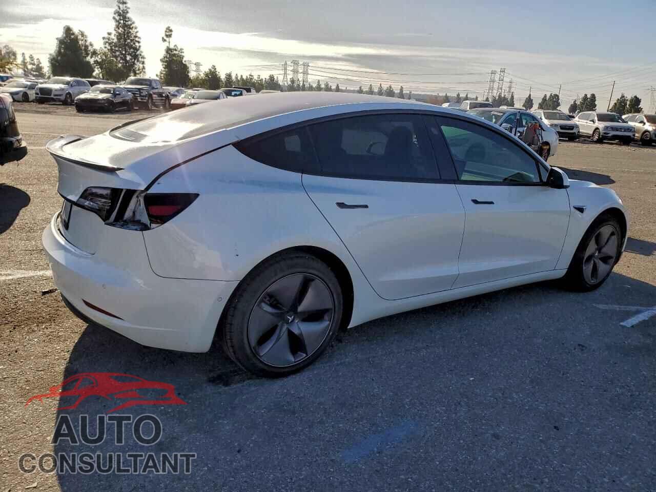 TESLA MODEL 3 2018 - 5YJ3E1EA6JF044383