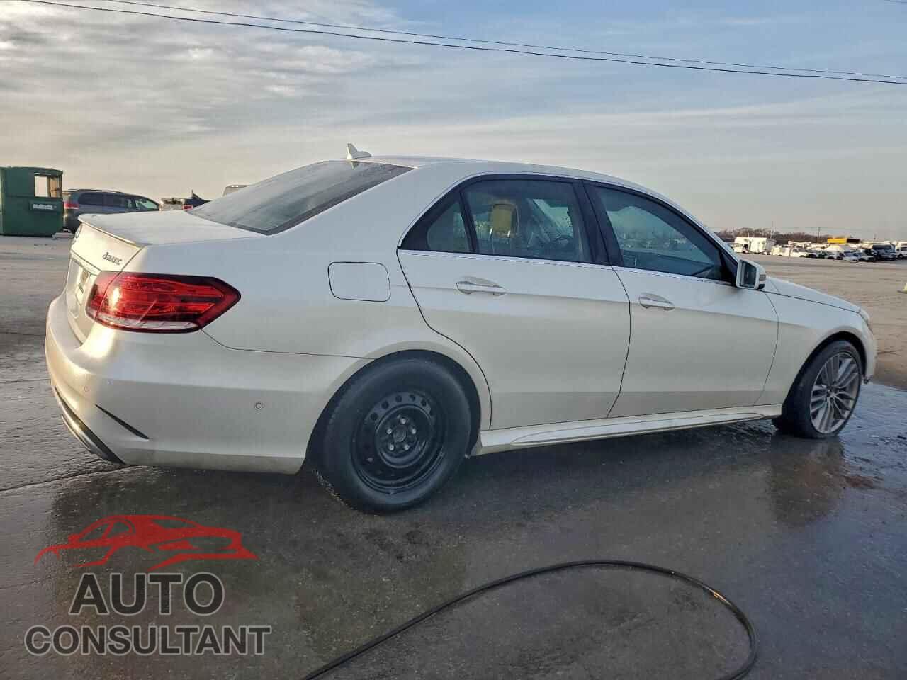 MERCEDES-BENZ E-CLASS 2014 - WDDHF8JB2EA980838