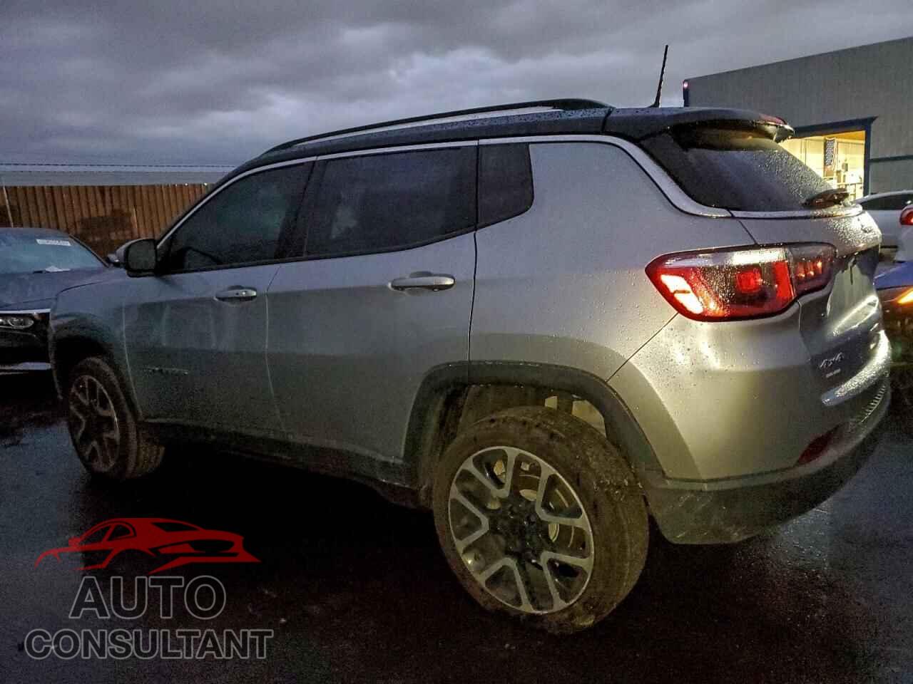 JEEP COMPASS 2018 - 3C4NJDCBXJT116026