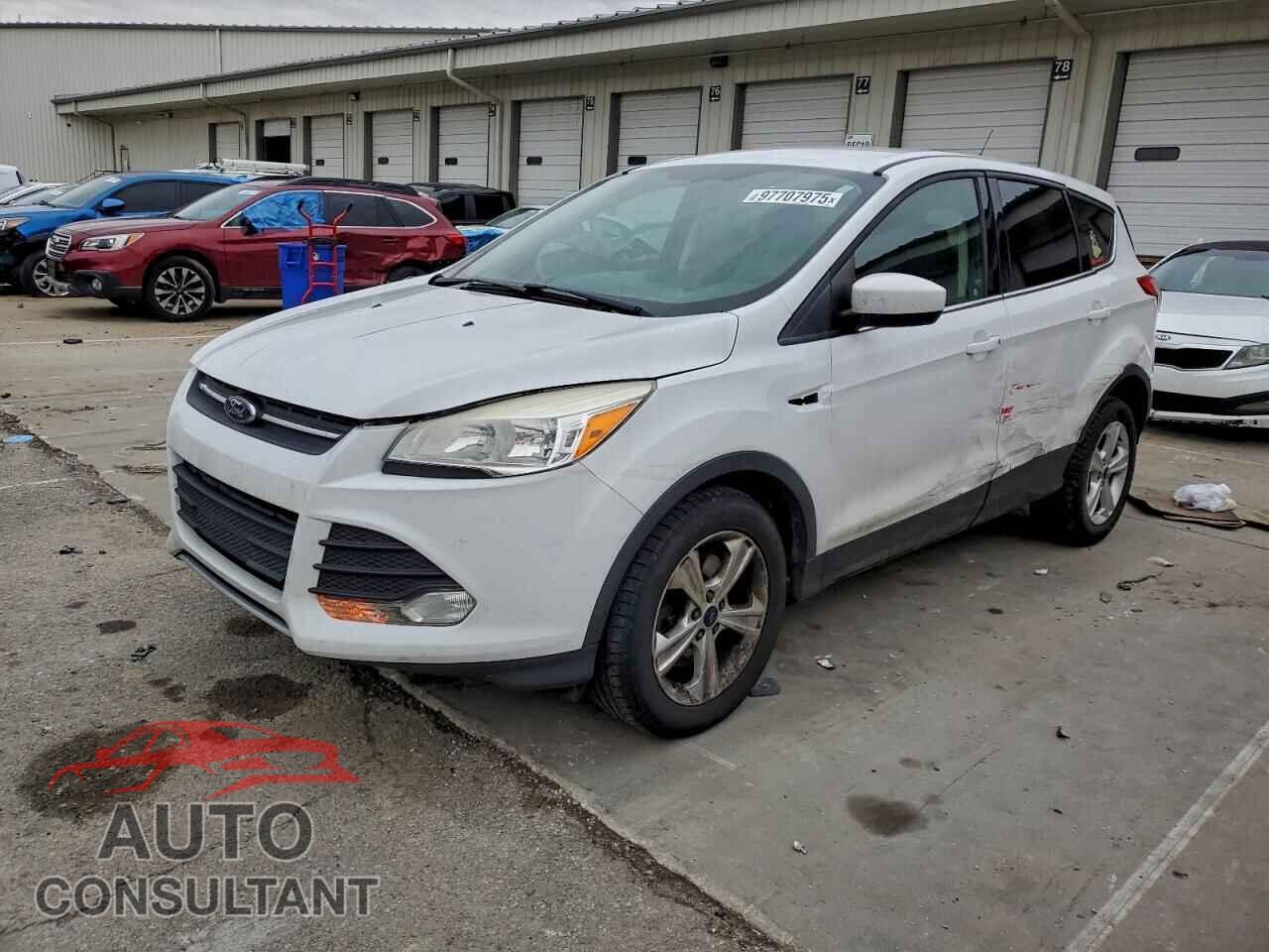FORD ESCAPE 2015 - 1FMCU9G92FUA26316
