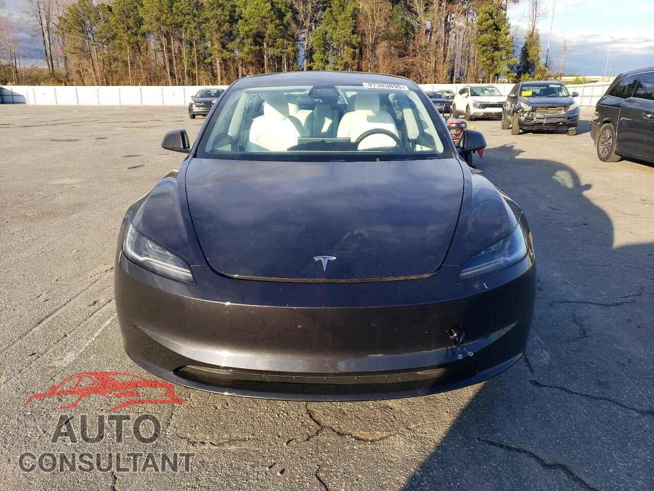TESLA MODEL 3 2024 - 5YJ3E1EB6RF815767