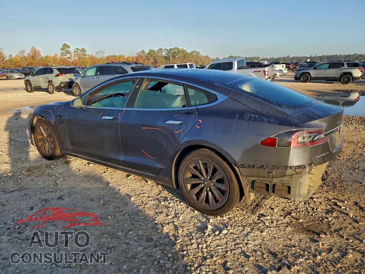 TESLA MODEL S 2018 - 5YJSA1E22JF237274