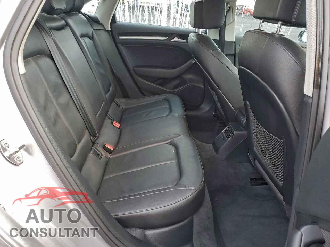 AUDI A3 2015 - WAUBFGFF4F1047849