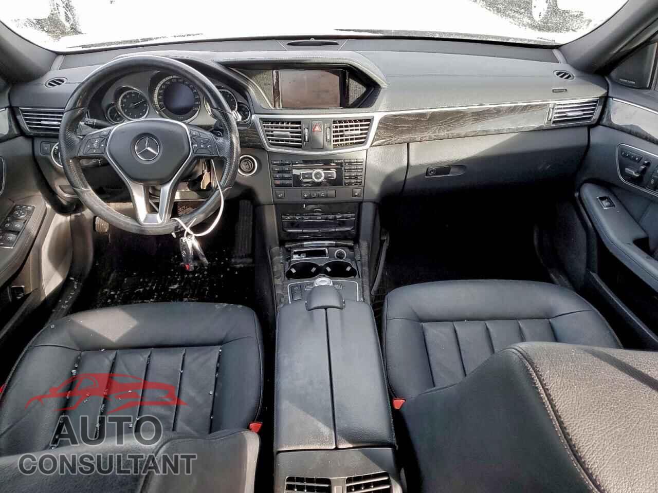 MERCEDES-BENZ E-CLASS 2012 - WDDHF8JB6CA630092