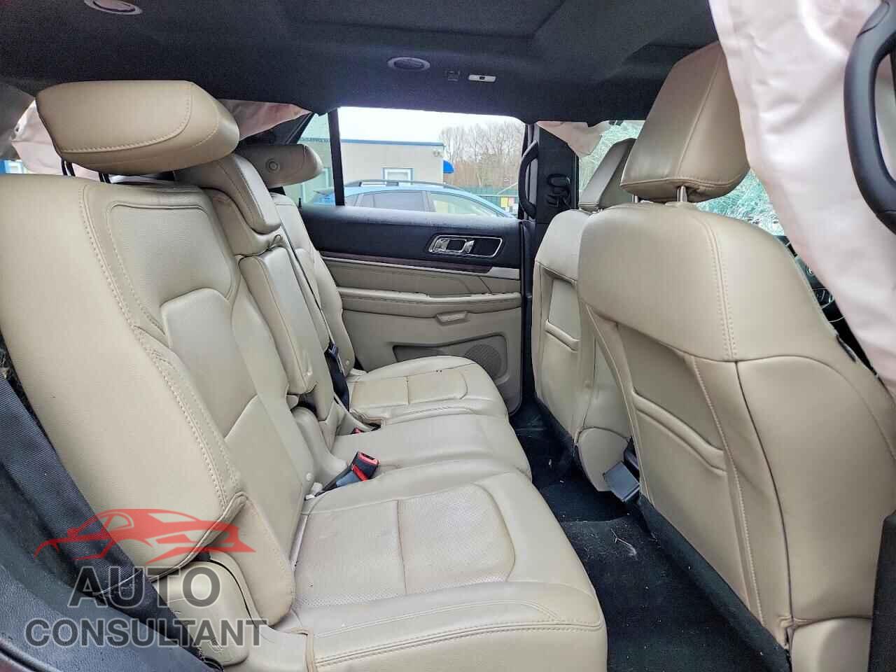 FORD EXPLORER 2018 - 1FM5K8F80JGB96554