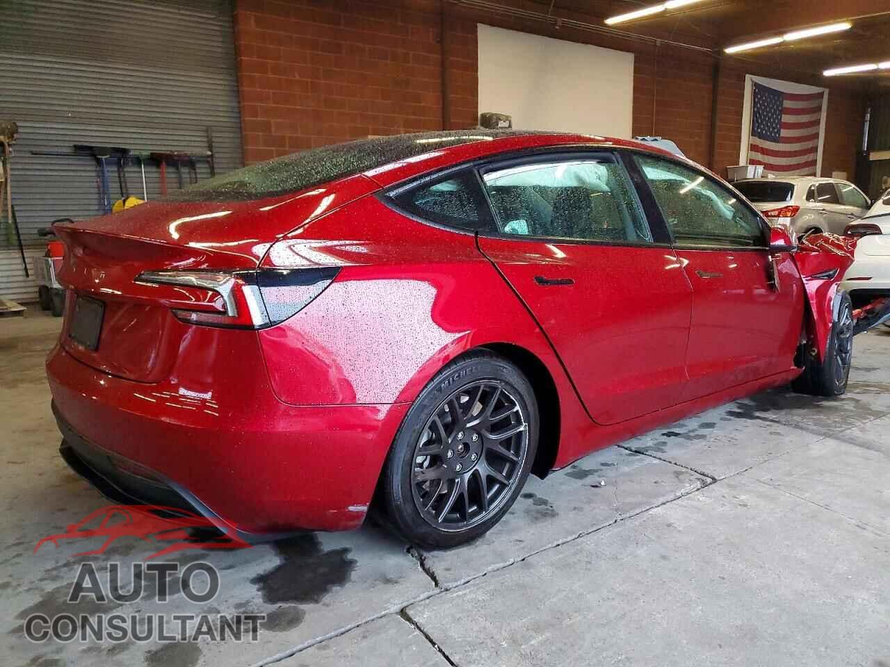 TESLA MODEL 3 2024 - 5YJ3E1EA2RF873320