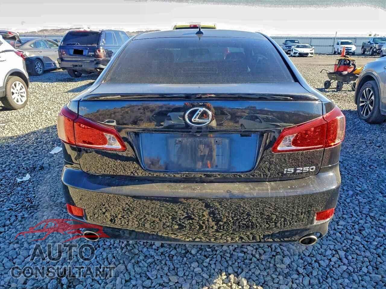 LEXUS IS 2012 - JTHBF5C2XC5171166