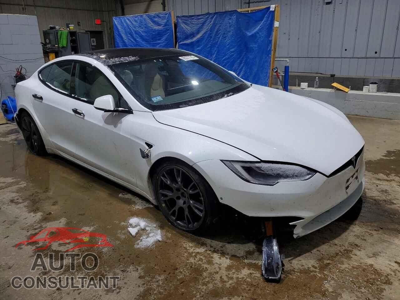 TESLA MODEL S 2022 - 5YJSA1E58NF468101