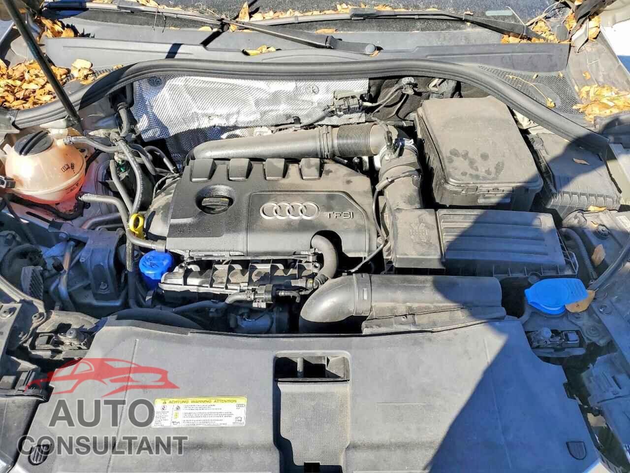 AUDI Q3 2017 - WA1ECCFS3HR013074
