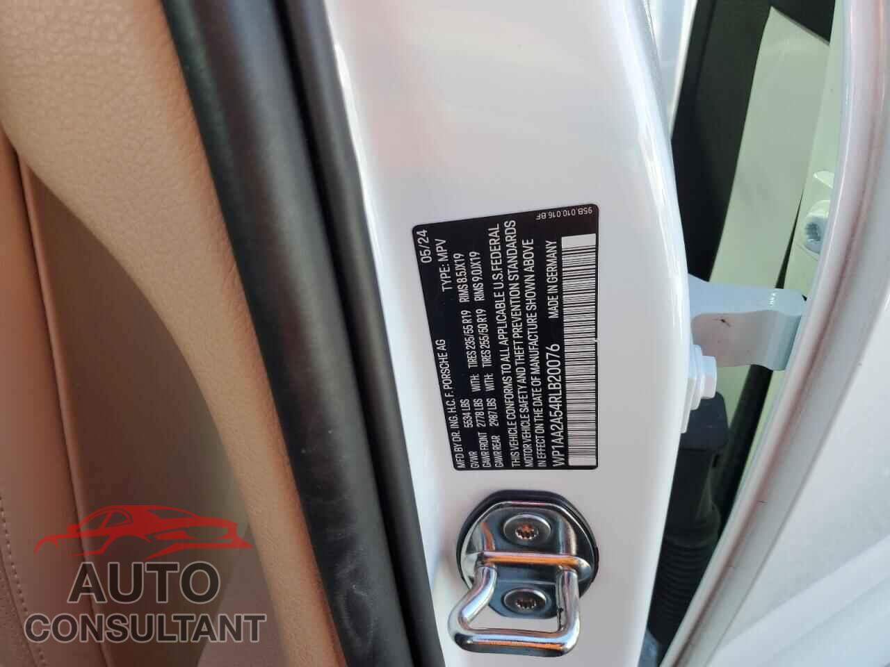 PORSCHE MACAN BASE 2024 - WP1AA2A54RLB20076