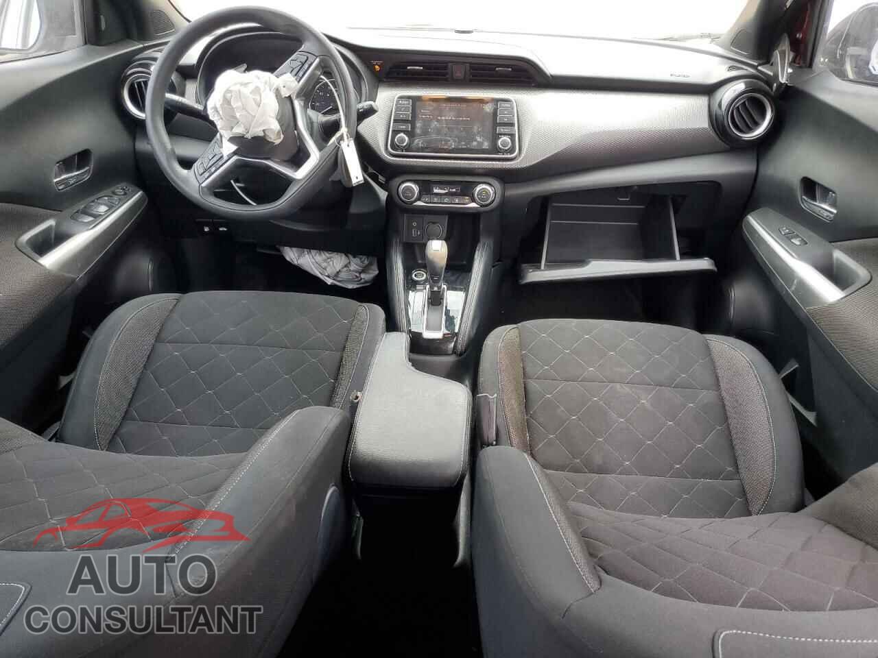 NISSAN KICKS 2019 - 3N1CP5CU3KL567834