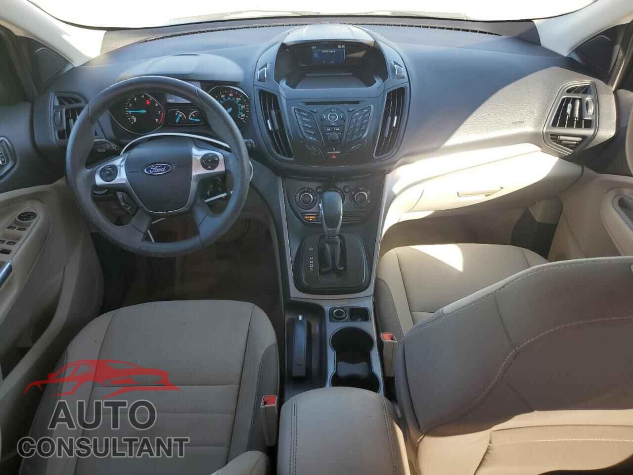 FORD ESCAPE 2015 - 1FMCU0GX3FUB47799