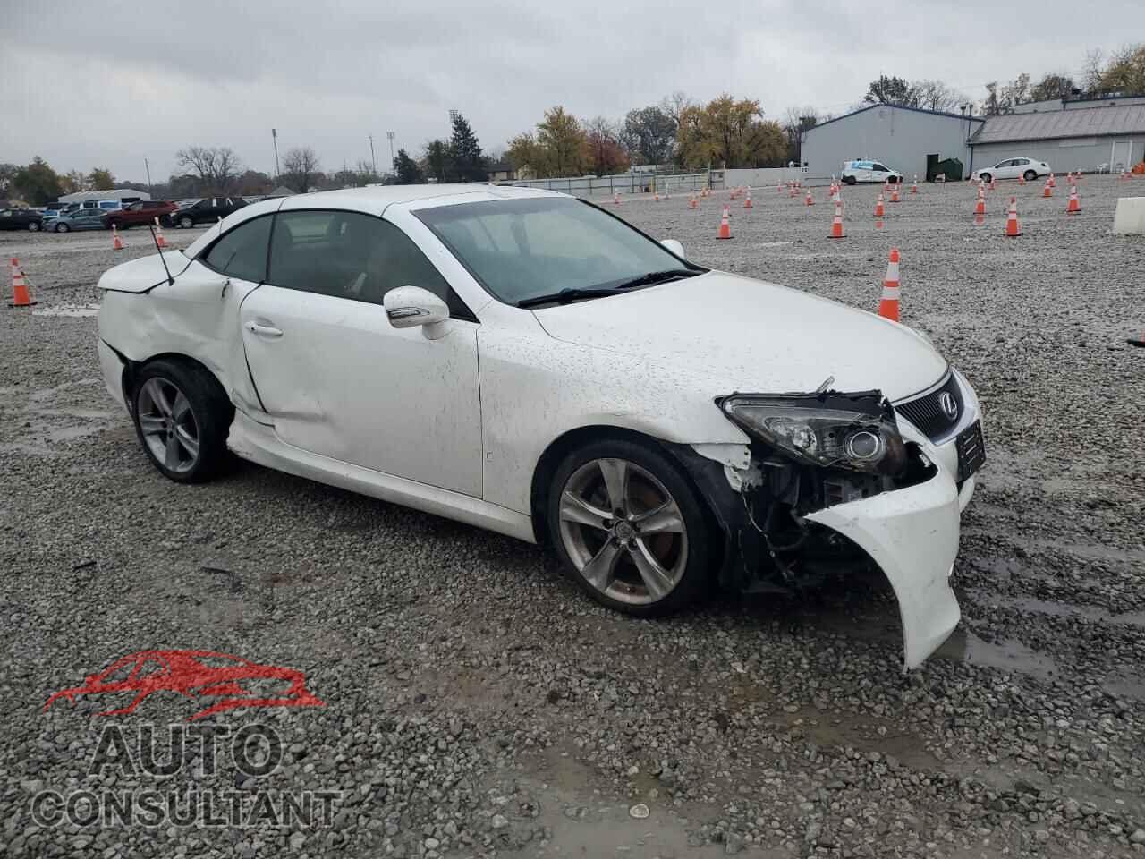 LEXUS IS 2015 - JTHFF2C24F2532364
