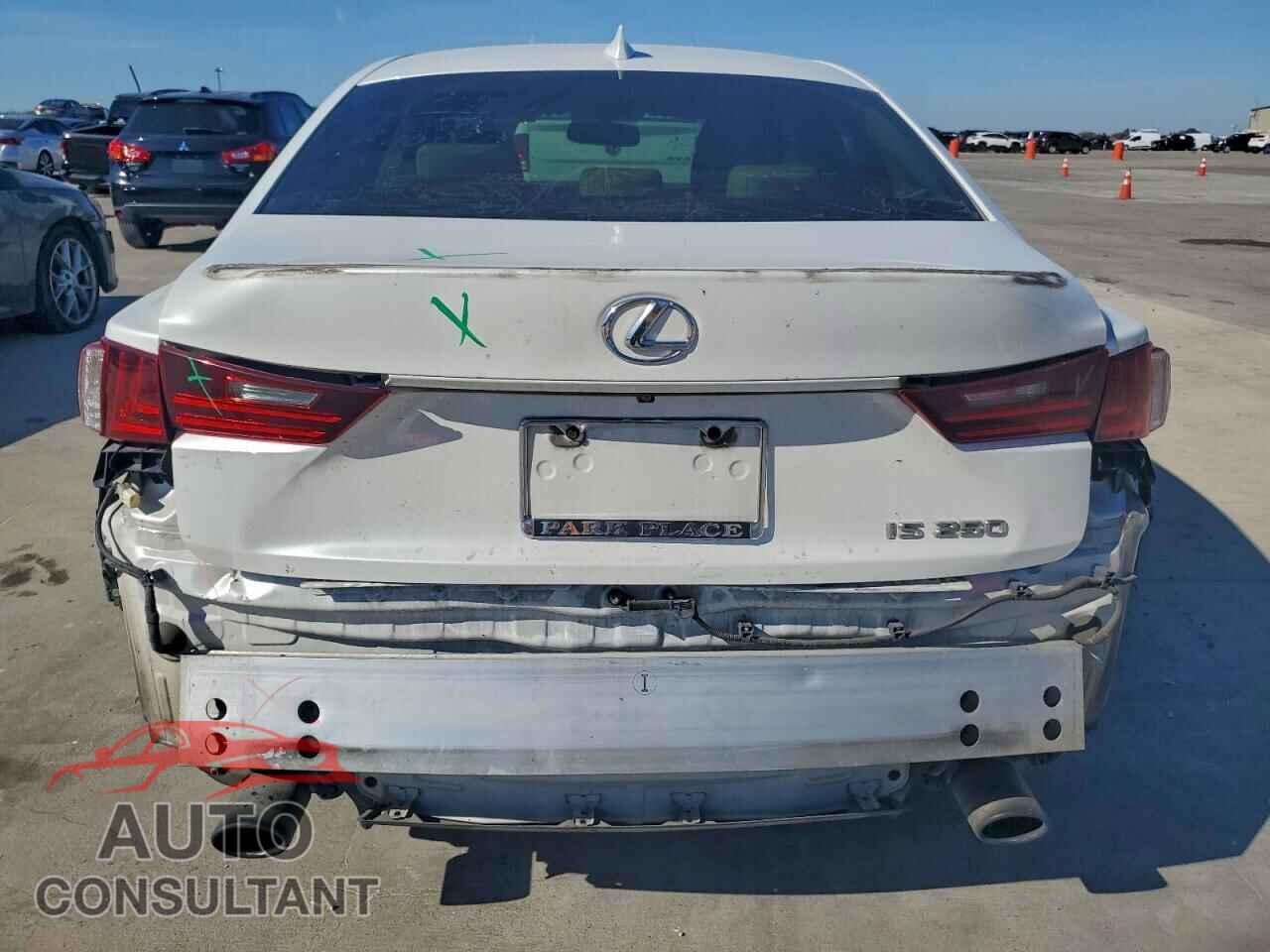 LEXUS IS 2014 - JTHBF1D29E5036903
