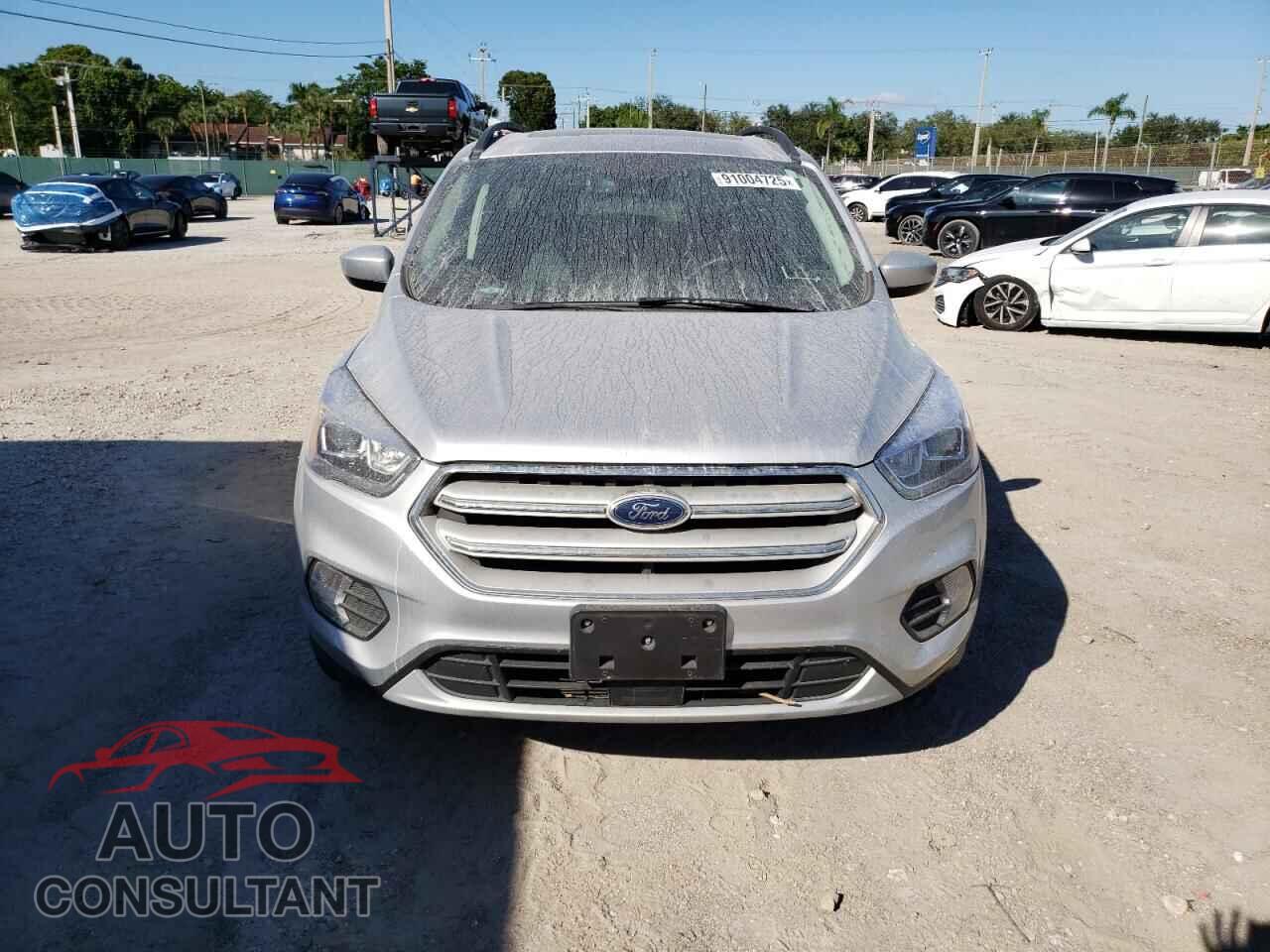 FORD ESCAPE 2018 - 1FMCU9HD0JUC24775