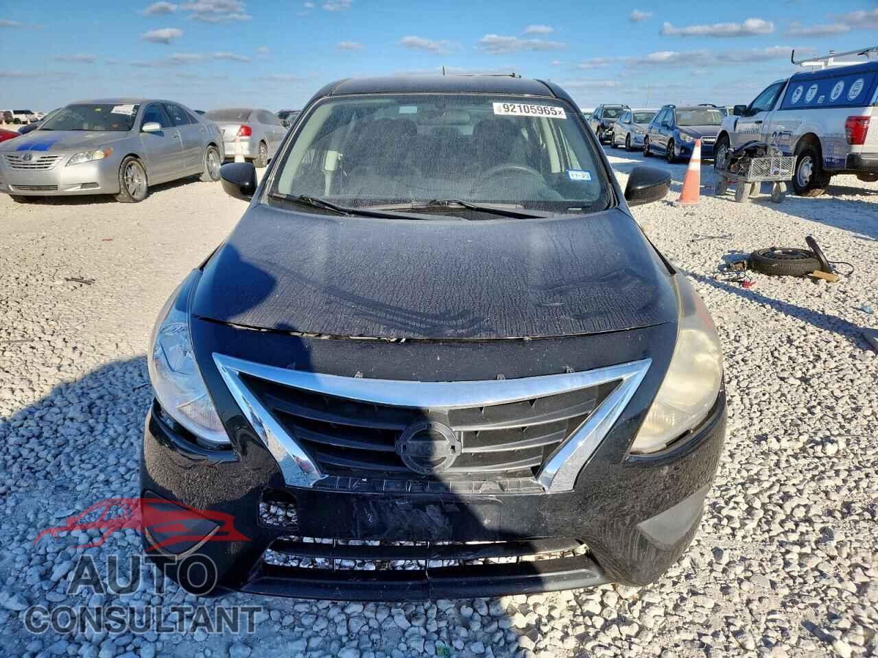 NISSAN VERSA 2017 - 3N1CN7AP3HL896587