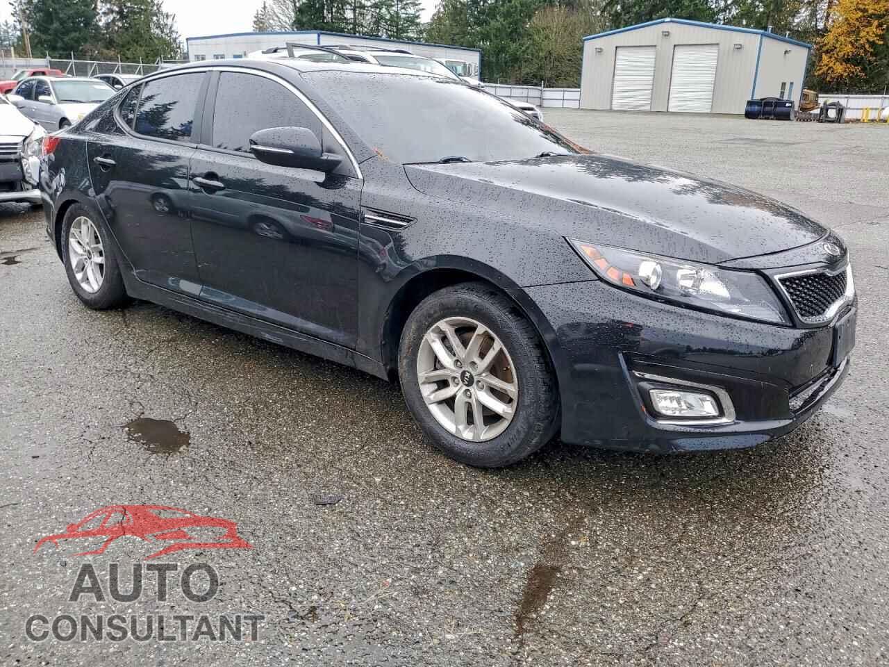 KIA OPTIMA 2011 - KNAGM4A75B5117386