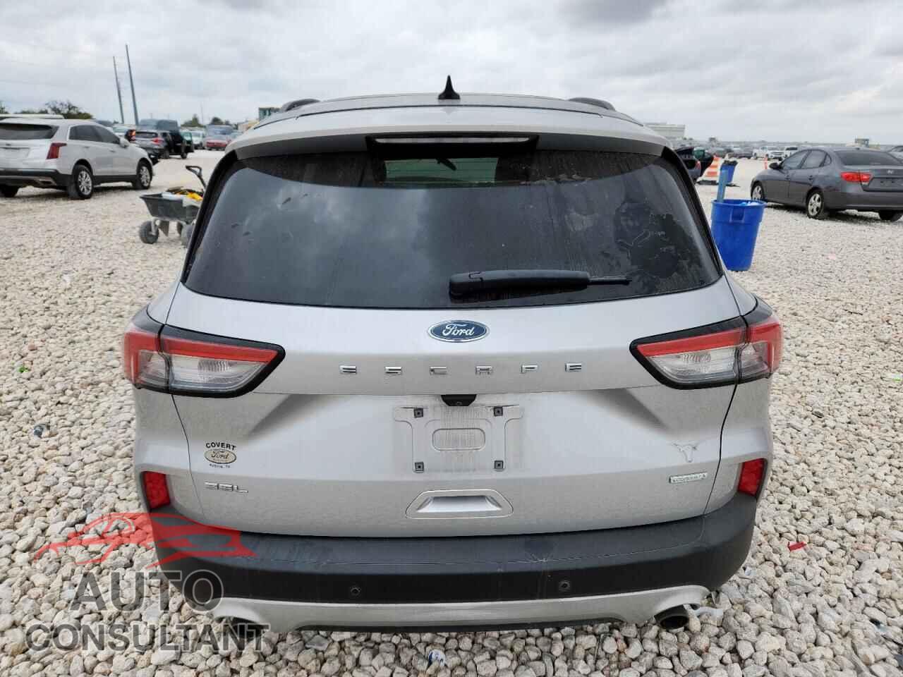 FORD ESCAPE 2020 - 1FMCU0H69LUA32108