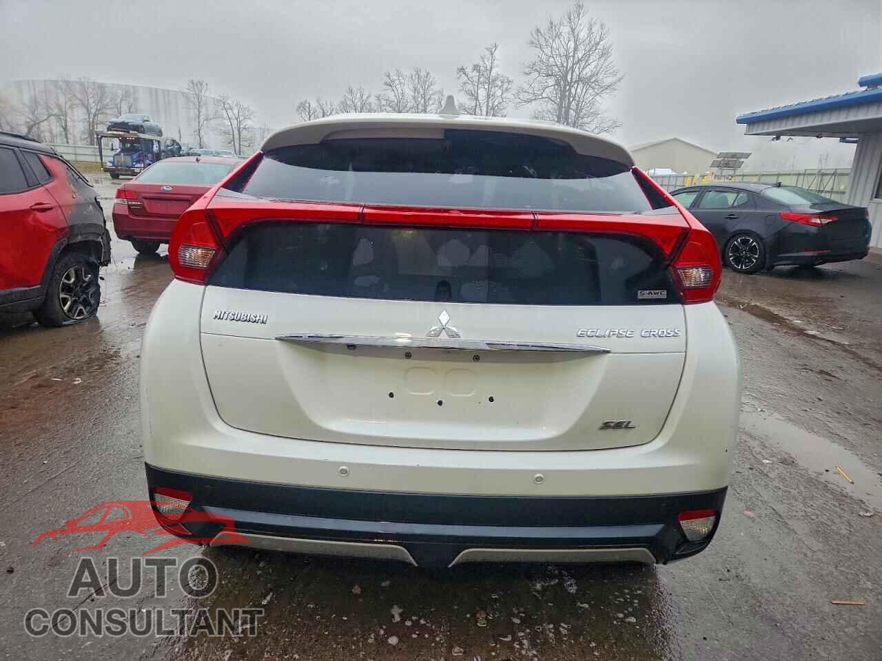 MITSUBISHI ECLIPSE 2018 - JA4AT5AA0JZ048847