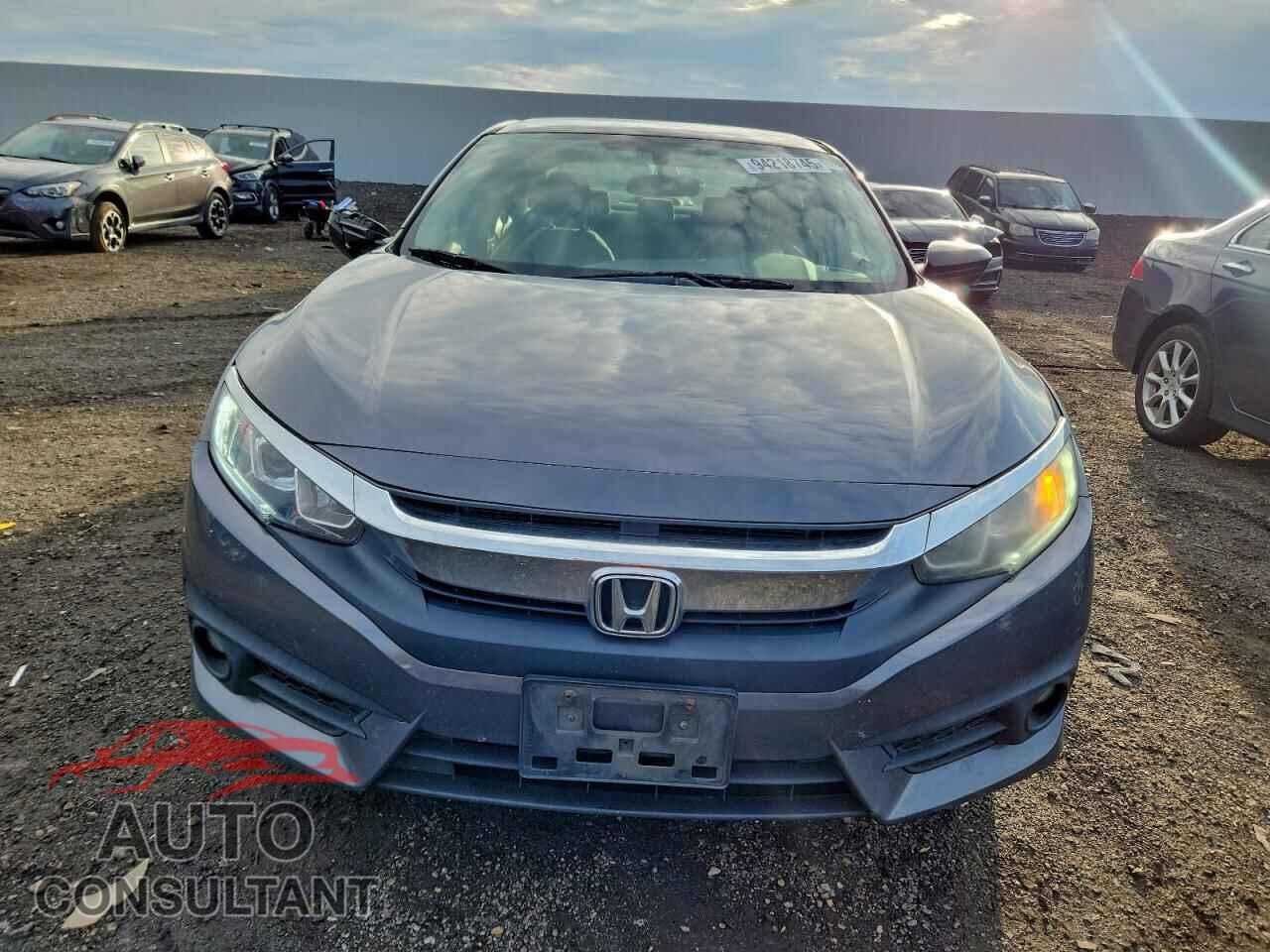 HONDA CIVIC 2016 - 2HGFC2F51GH555630