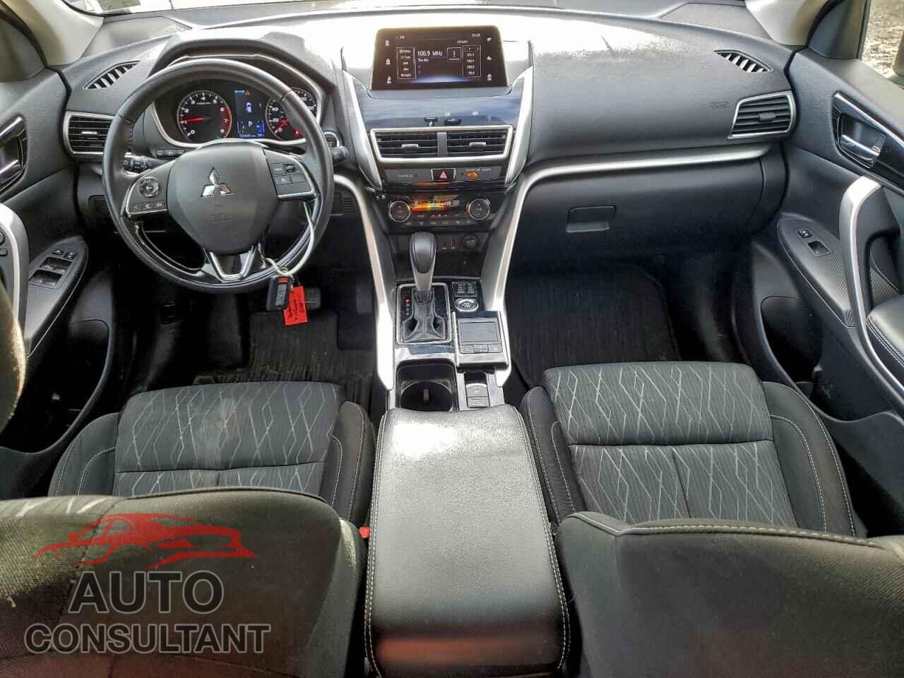 MITSUBISHI ECLIPSE 2019 - JA4AT5AA2KZ051976
